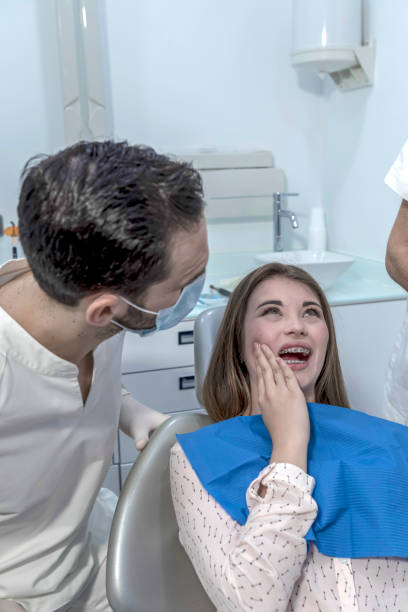 Best Emergency Tooth Extraction in Winfield, IA